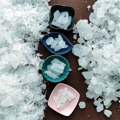 Быстрый порошок Isopropylbenzylamine Кристл CAS 102-97-6 n Isopropylbenzylamine 99% доставки белый кристаллический